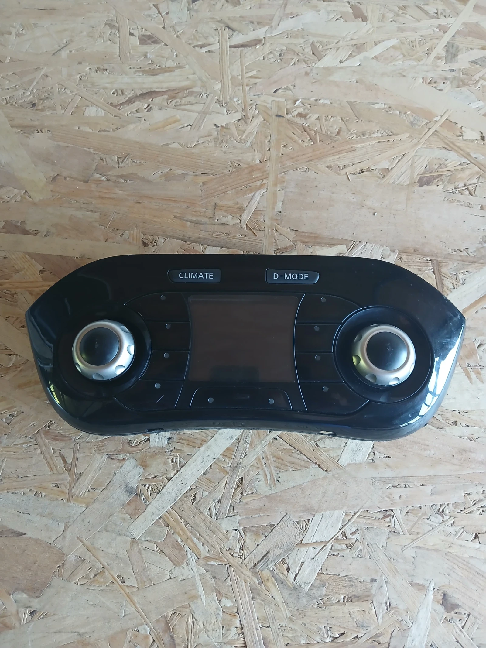 24845 1KG0A климатроник Nissan Juke 