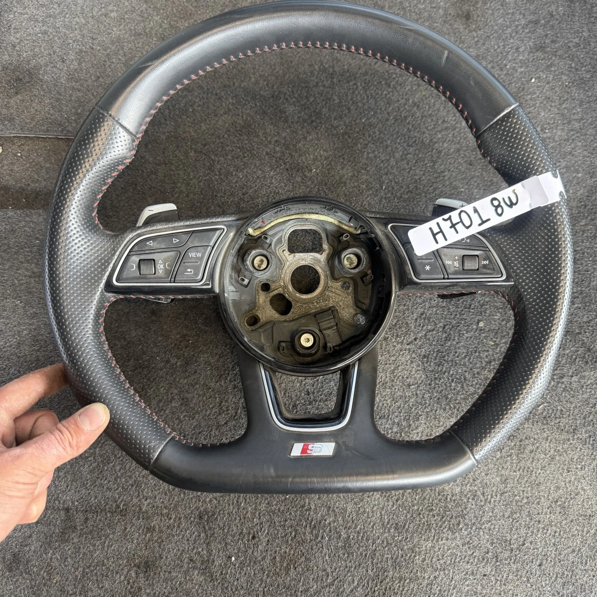 �������� ���������� �� Audi A3 8V Audi A4 B9 Audi A5 8W 8W0419689A ��� 701 | Mobile.bg � ����������� 1