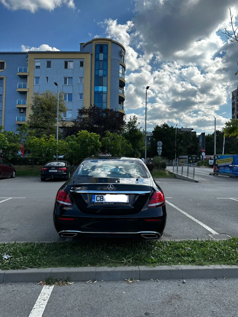 Mercedes-Benz E 250, снимка 3 - Автомобили и джипове - 47490194