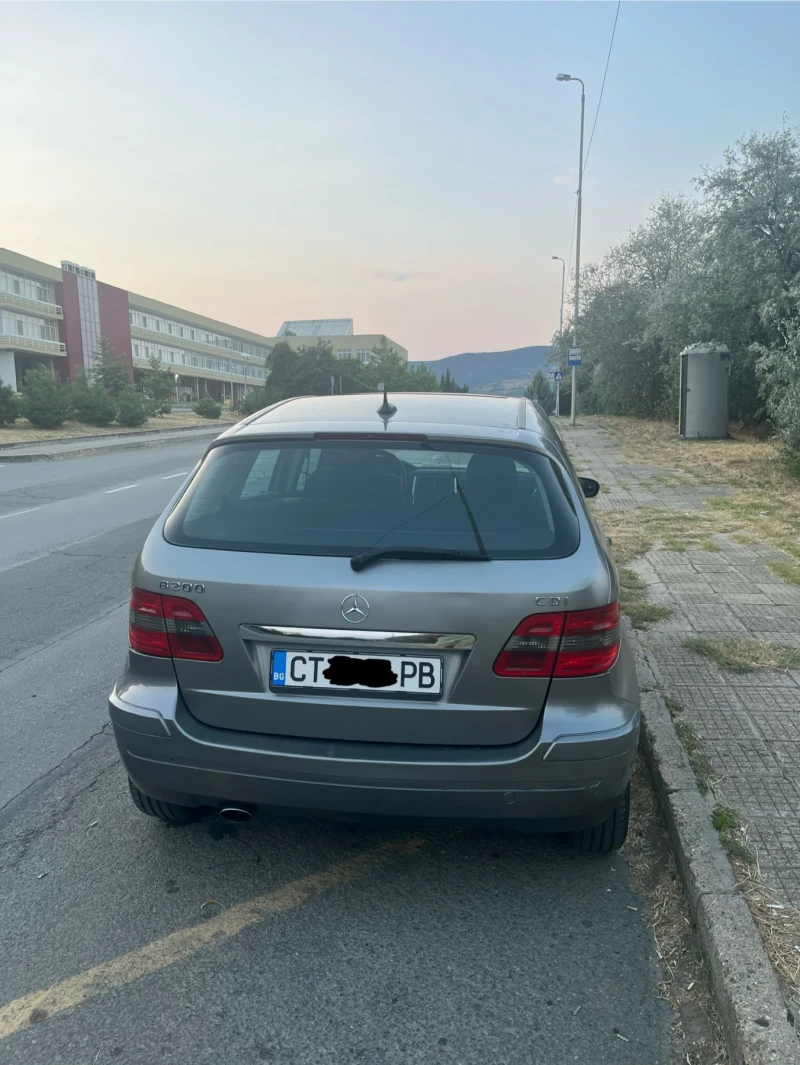 Mercedes-Benz B 200, снимка 5 - Автомобили и джипове - 48144204