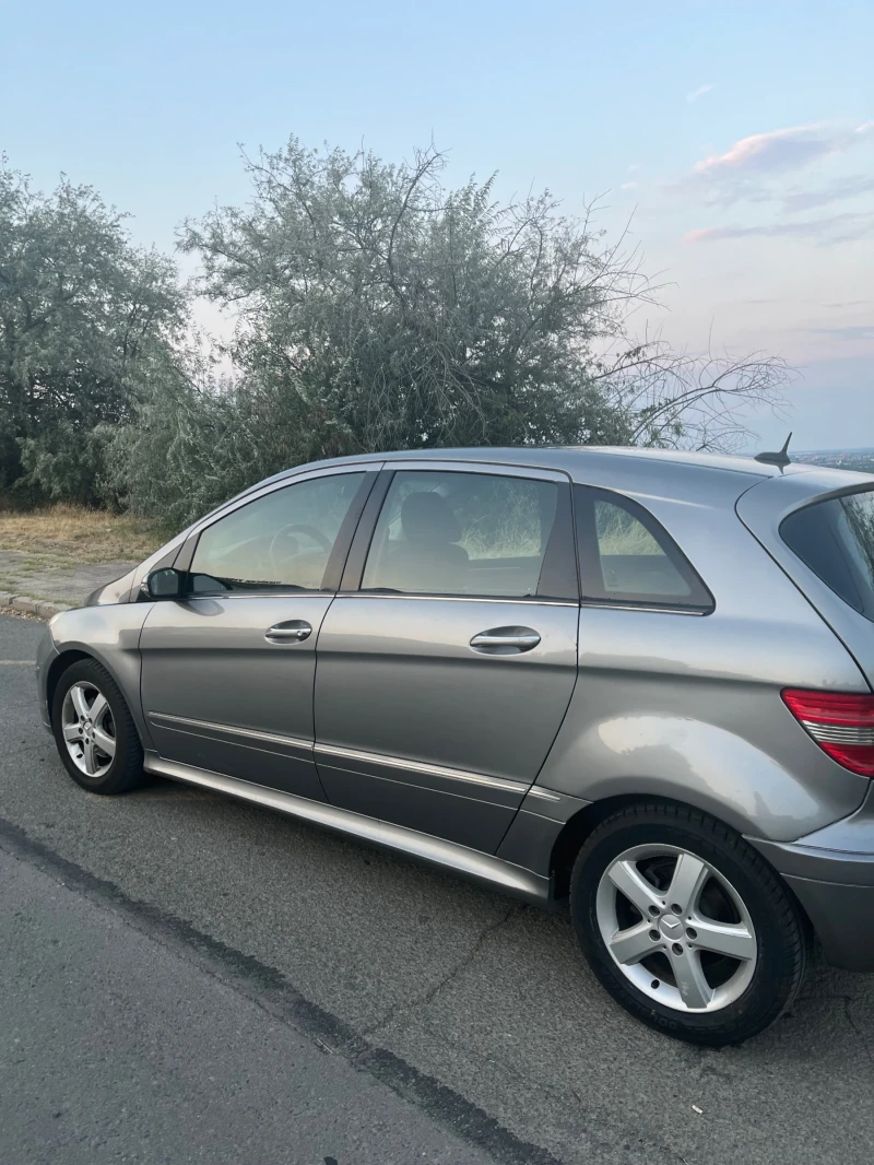 Mercedes-Benz B 200, снимка 7 - Автомобили и джипове - 48144204