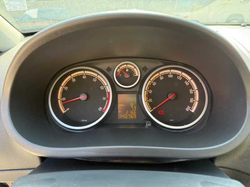 Opel Corsa (111 edition) OPC line Без аналог в България, снимка 12 - Автомобили и джипове - 52498421