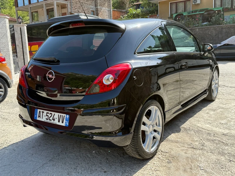 Opel Corsa (111 edition) OPC line Без аналог в България, снимка 3 - Автомобили и джипове - 52498421