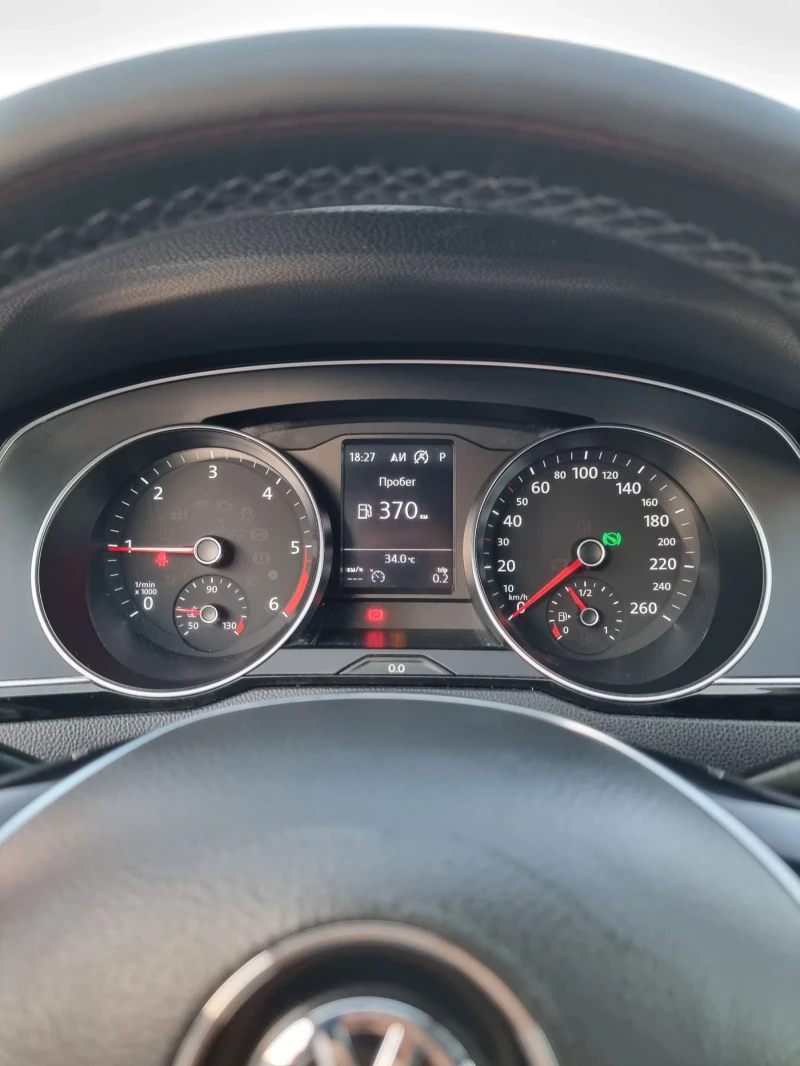 VW Passat B8 2.0TDI DSG, снимка 9 - Автомобили и джипове - 52469318