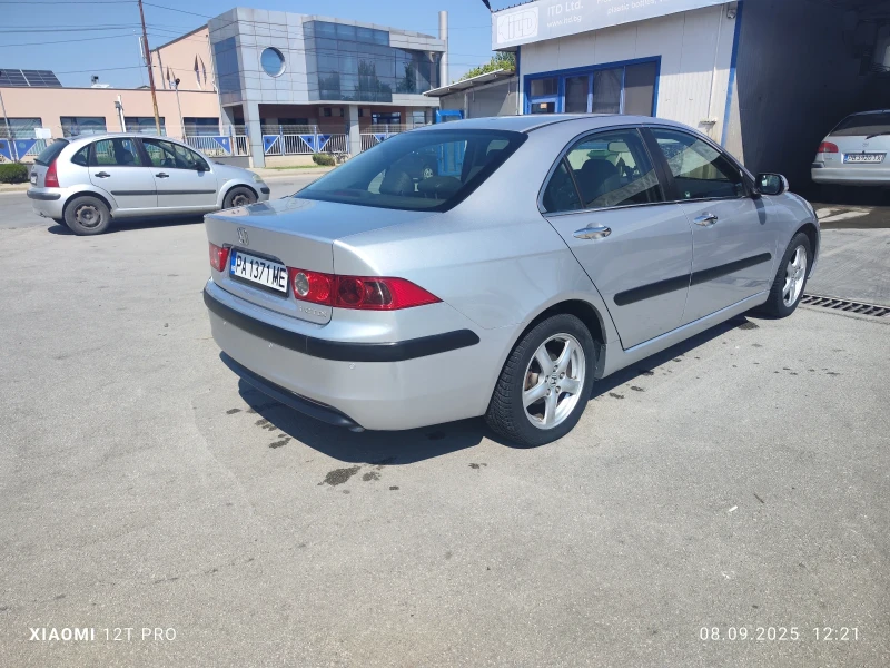 Honda Accord, снимка 5 - Автомобили и джипове - 52834787