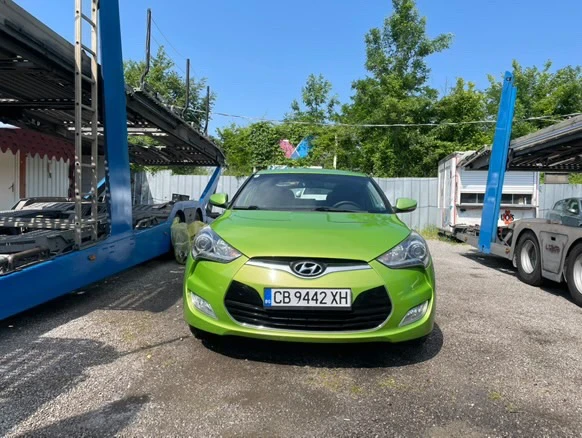 Hyundai Veloster 