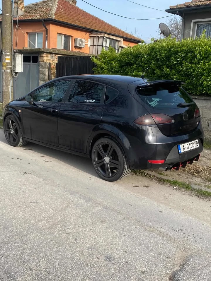 Seat Leon FR 2TDI 170HP, снимка 3 - Автомобили и джипове - 54586681