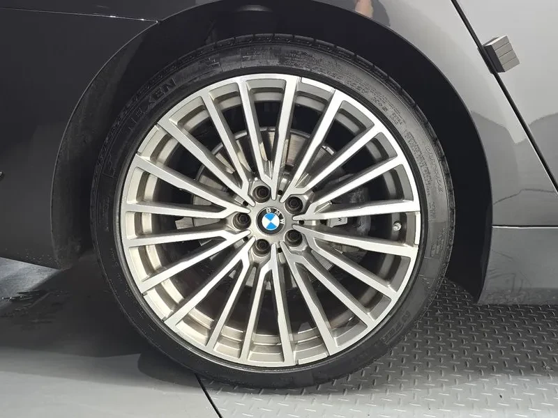 BMW 740 xDrive Design Pure Excellence - ���� 30% ����� | Mobile.bg � ����������� 5