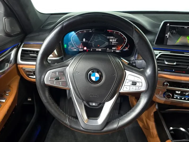 BMW 740 xDrive Design Pure Excellence - ���� 30% ����� | Mobile.bg � ����������� 14