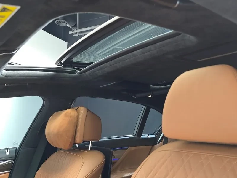 BMW 740 xDrive Design Pure Excellence - ���� 30% ����� | Mobile.bg � ����������� 17