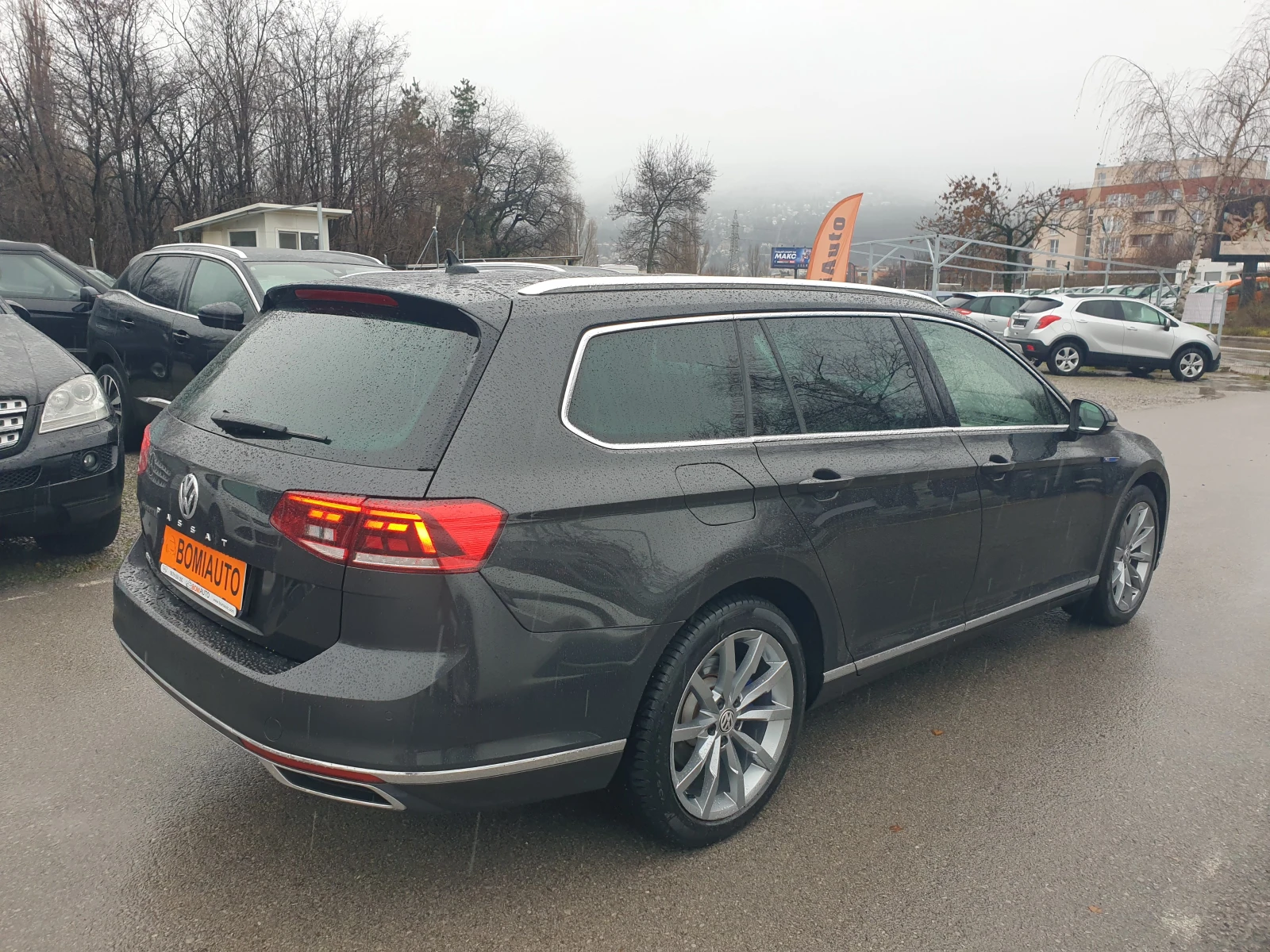 VW Passat 1.4 GTE/218к.с/PLUG IN/MATRIX/DIGITAL/КАМЕРА - изображение 4