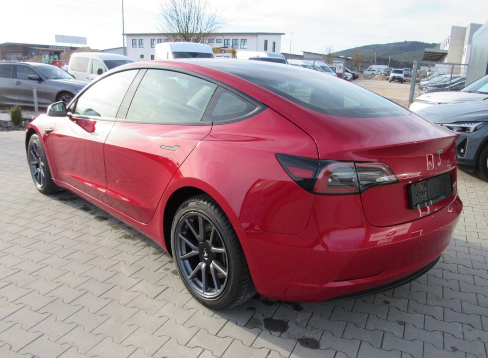 Tesla Model 3 Long Range Dual Motor - изображение 4