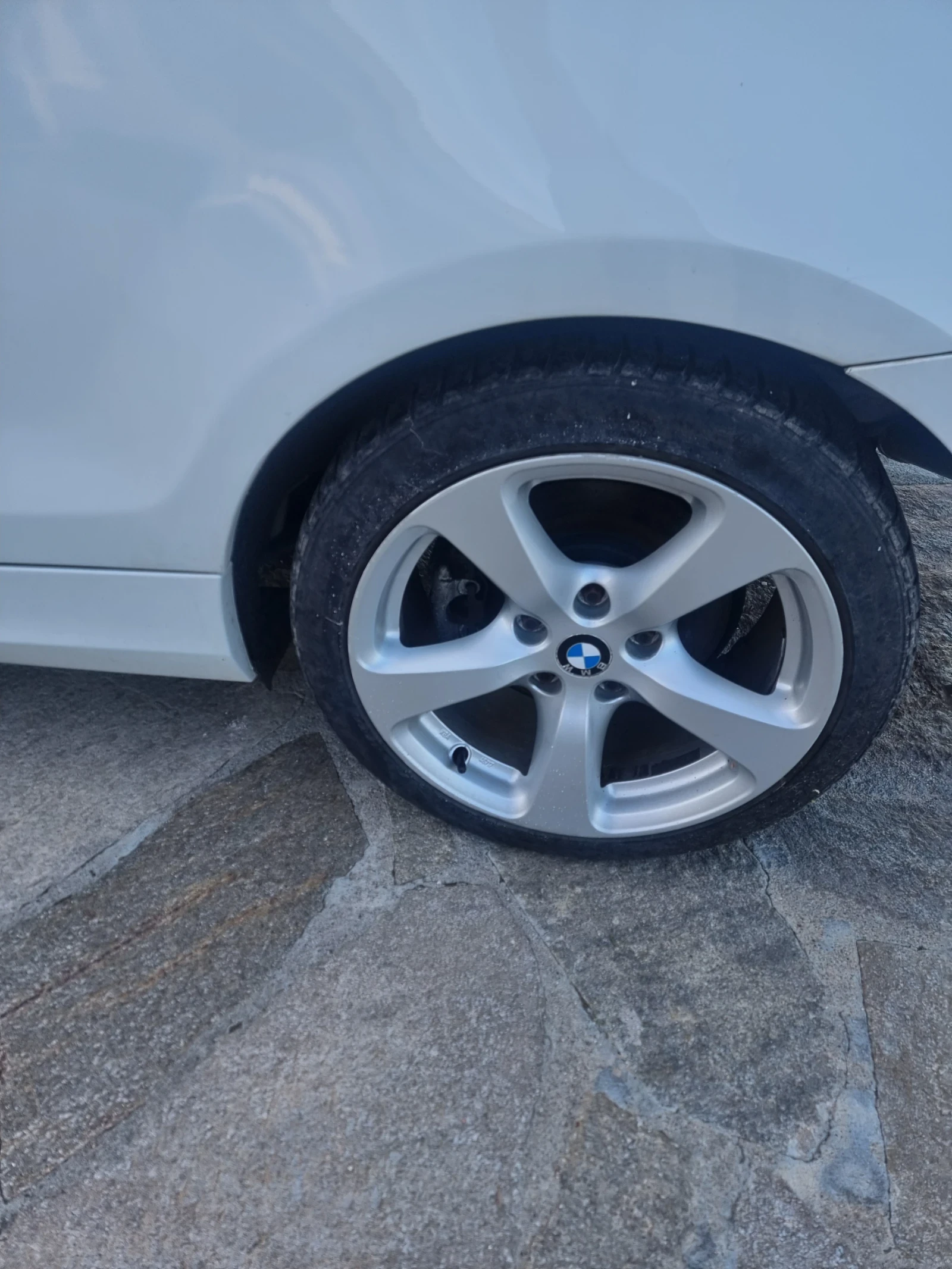 BMW 118 Две врати - изображение 4