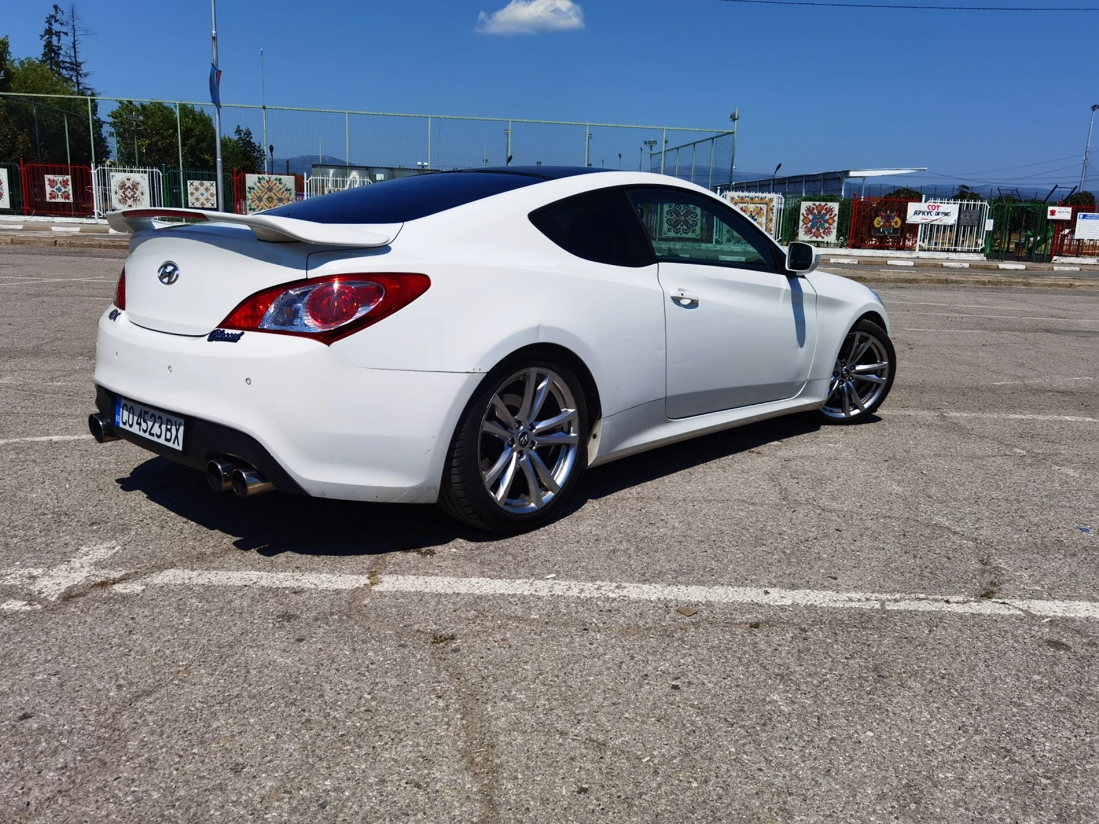 Hyundai Genesis 2.0t - изображение 4