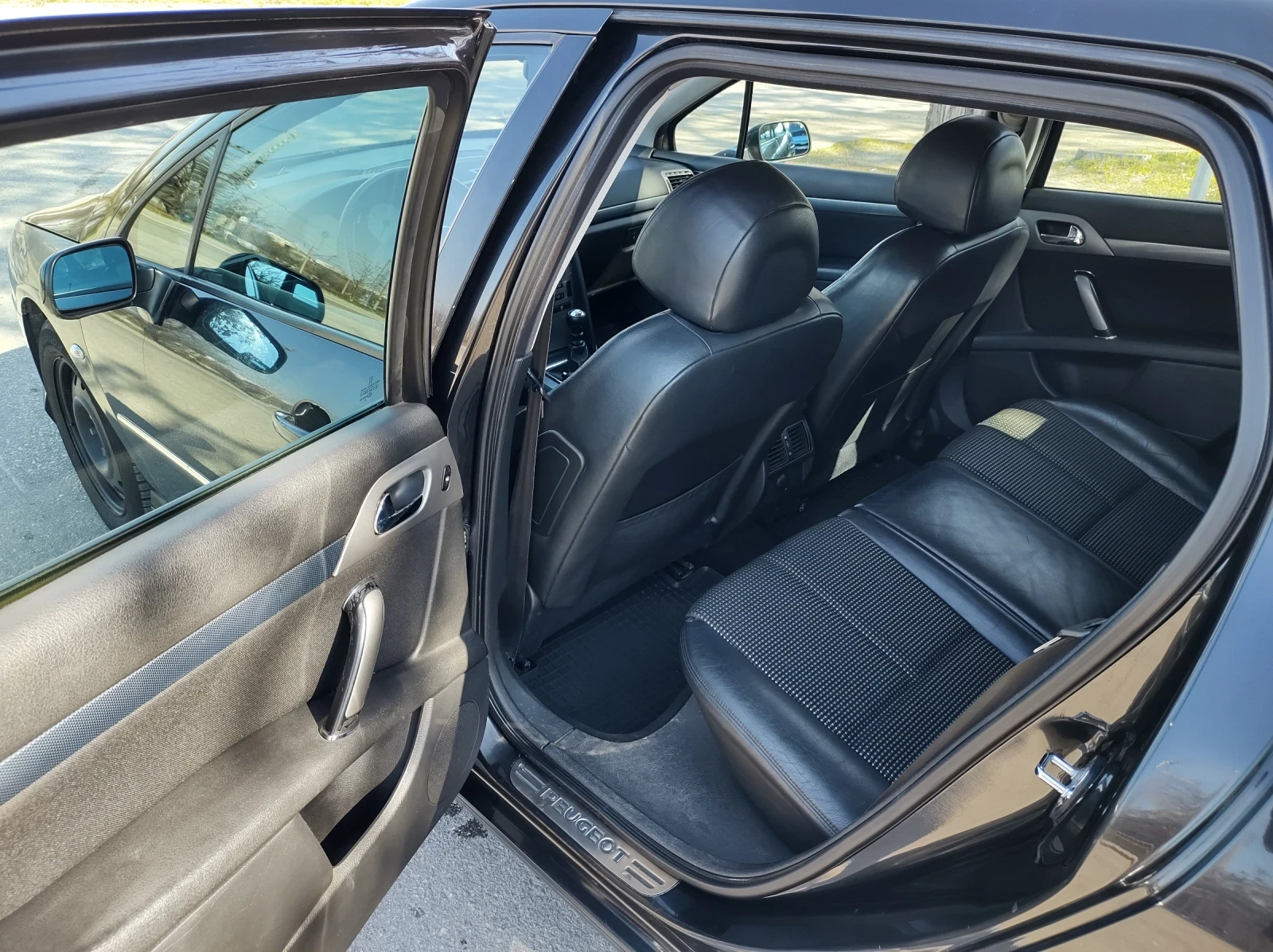 Peugeot 407 2.0 HDI 136кс - изображение 9