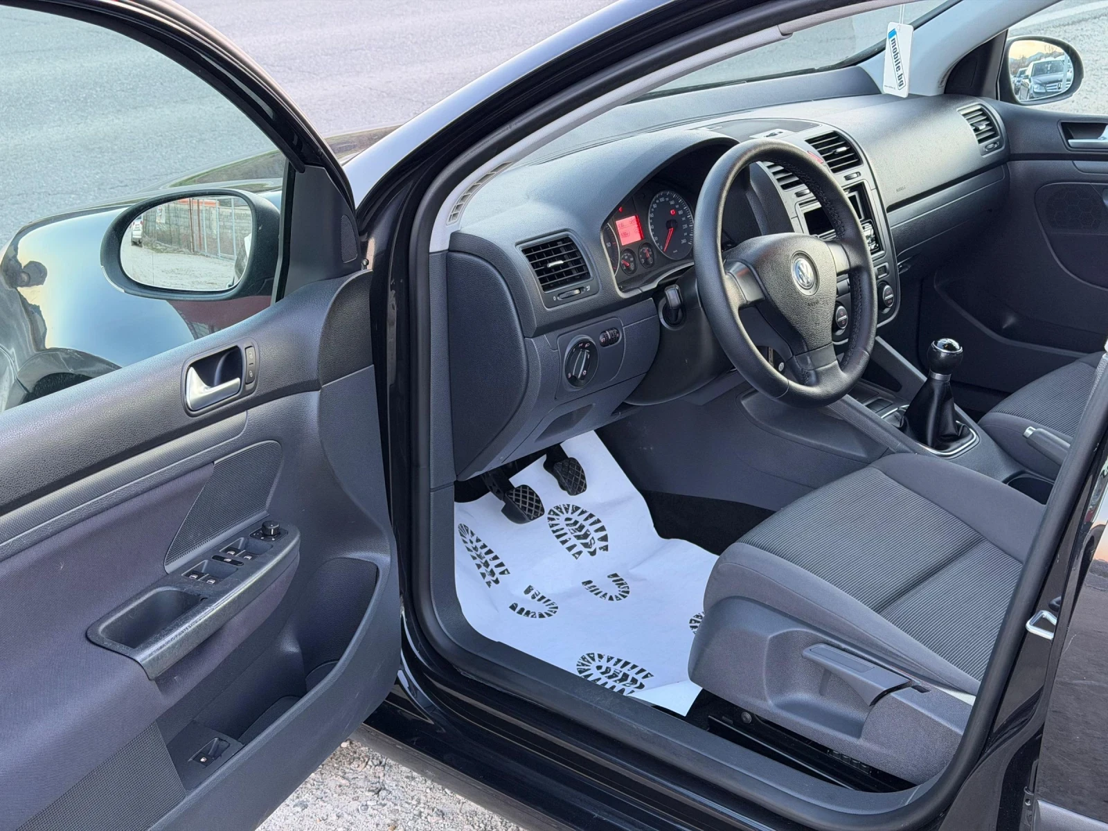 VW Golf 1.9TDI 105k.s 6s.k ЛИЗИНГ - изображение 9