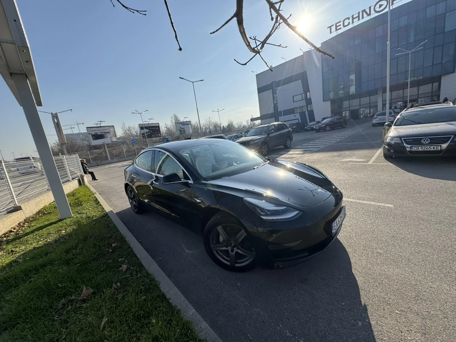 Tesla Model 3 SR+ Европейска, снимка 2 - Автомобили и джипове - 53931409