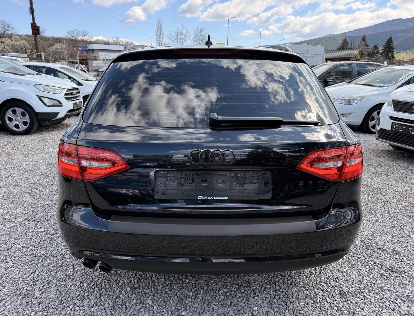 Audi A4 2.0TDI FACELIFT AUTOMATIK XENON, снимка 6 - Автомобили и джипове - 54171037