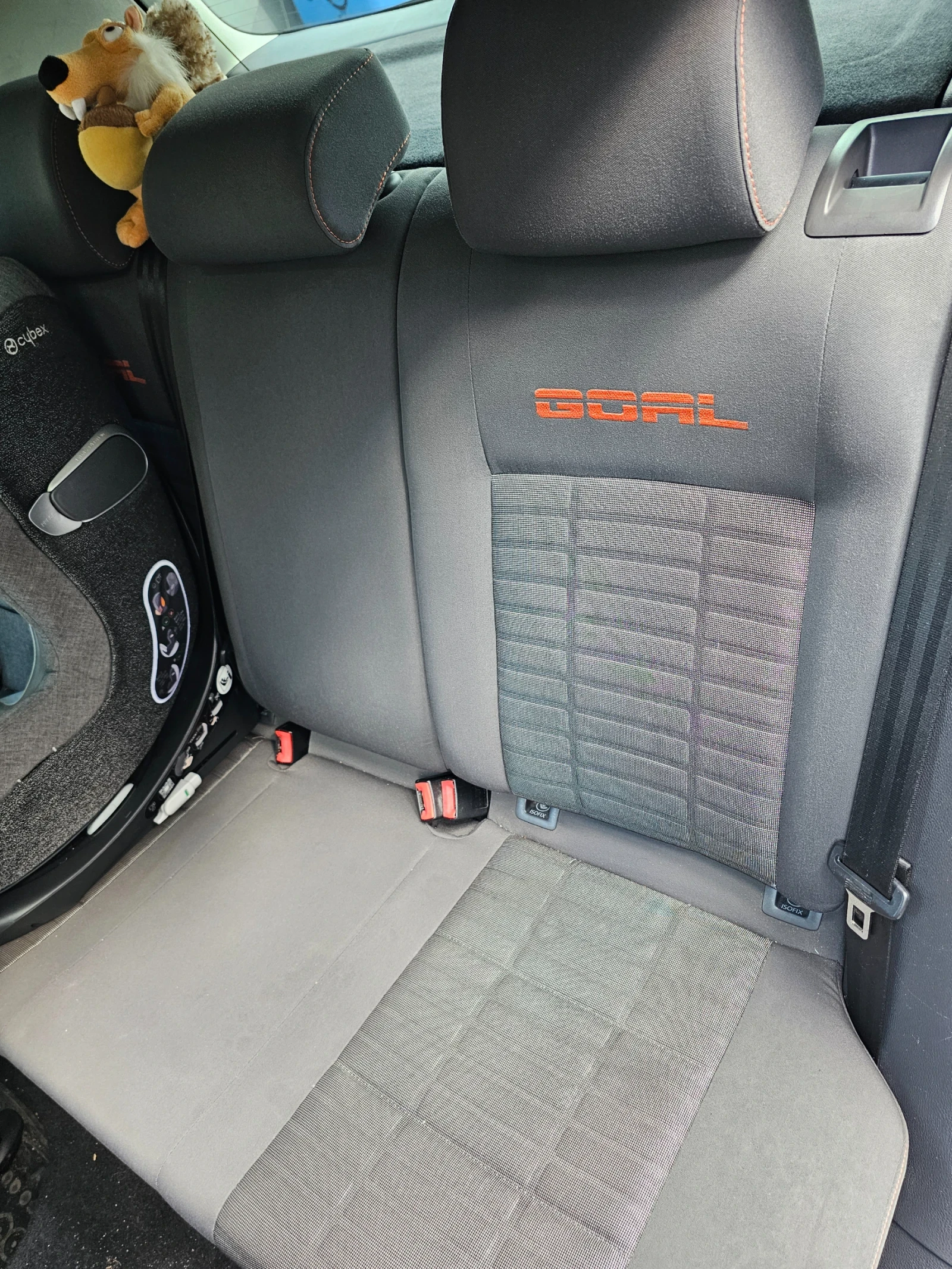 VW Golf 1.9 TDI (105к.с.) GOAL, NAVI, 6ск., снимка 11 - Автомобили и джипове - 54354899