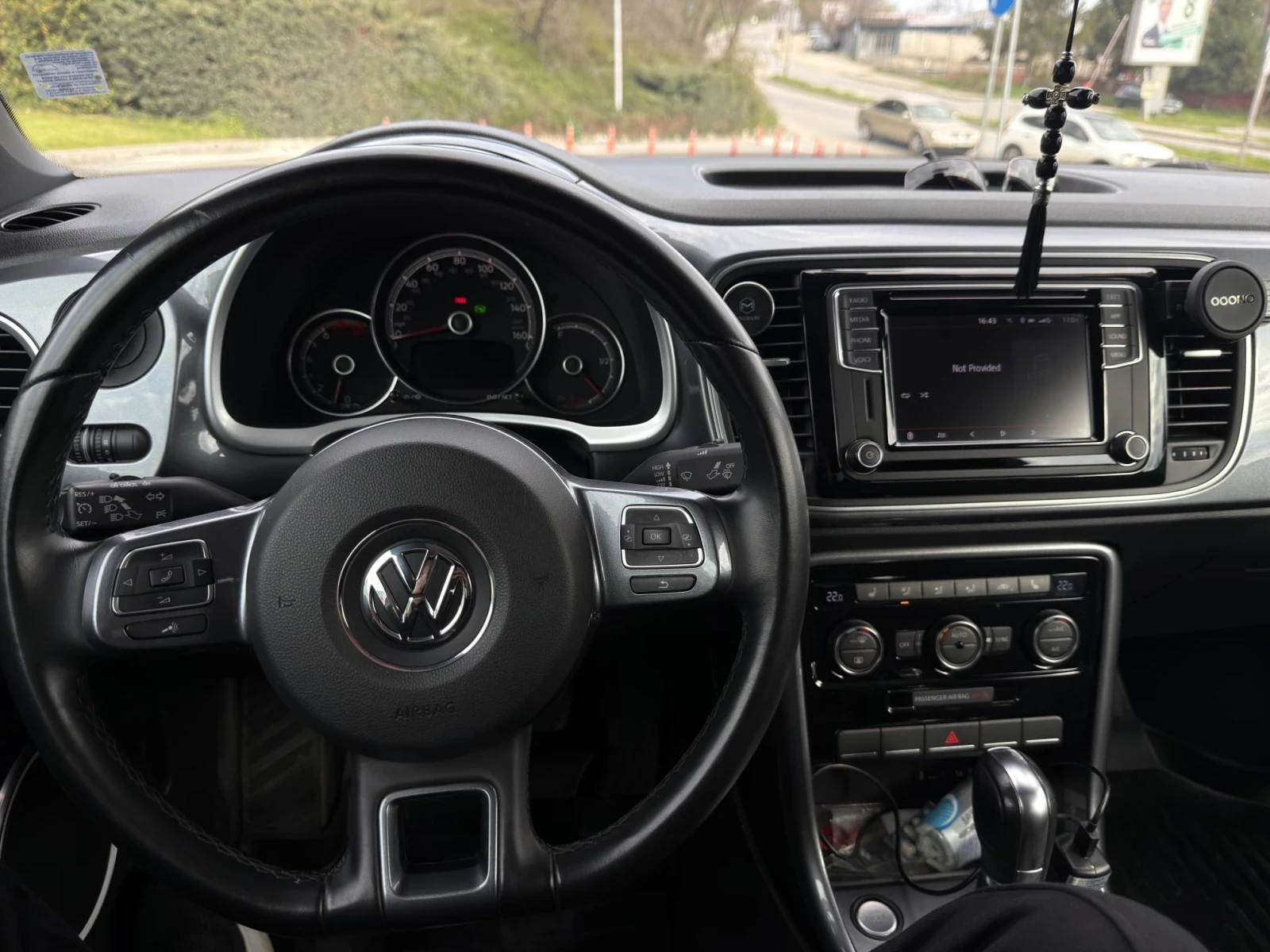 VW Beetle, снимка 2 - Автомобили и джипове - 54370551