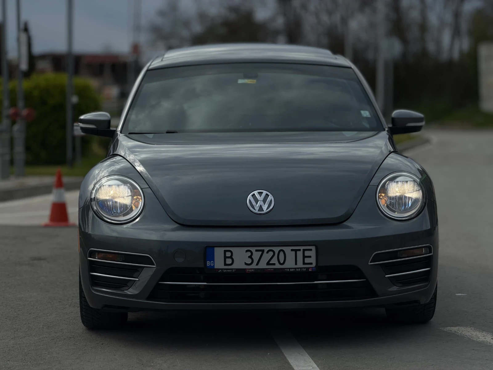 VW Beetle, снимка 6 - Автомобили и джипове - 54370551