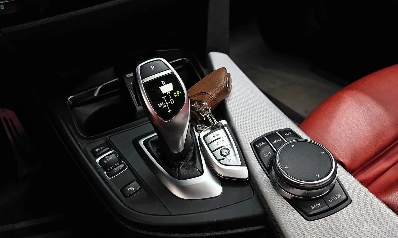 BMW 330 i M Sport | Digital Cockpit | HUD | Mobile.bg � ����������� 9