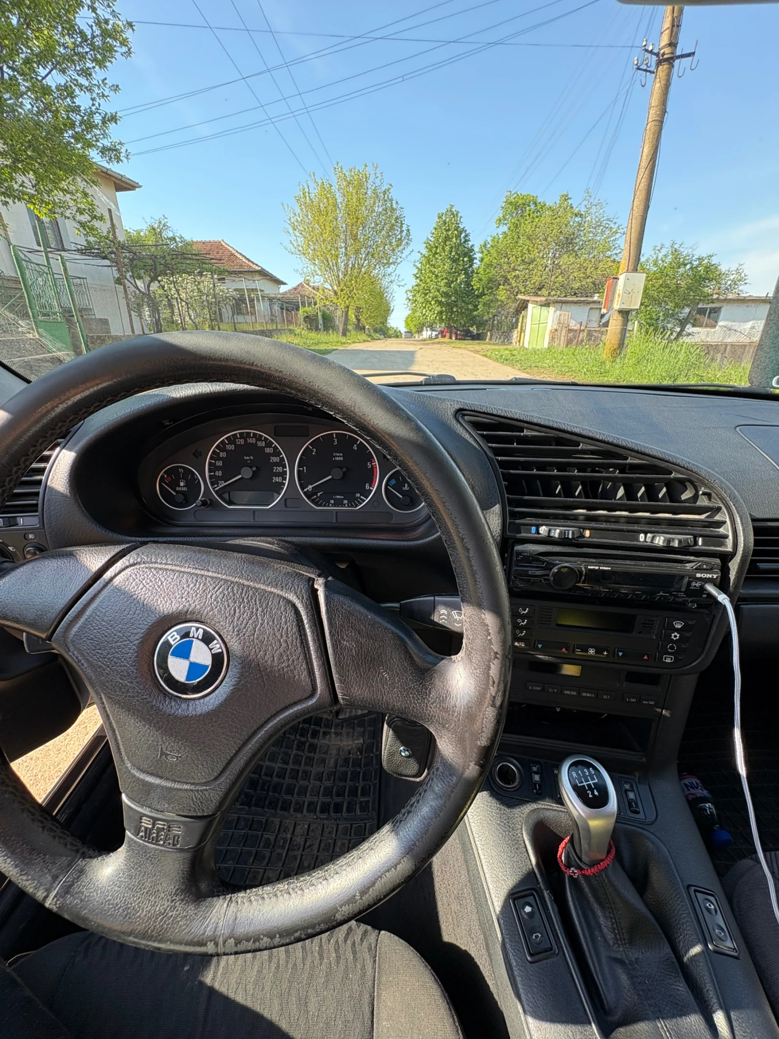 BMW 325, снимка 11 - Автомобили и джипове - 54947503
