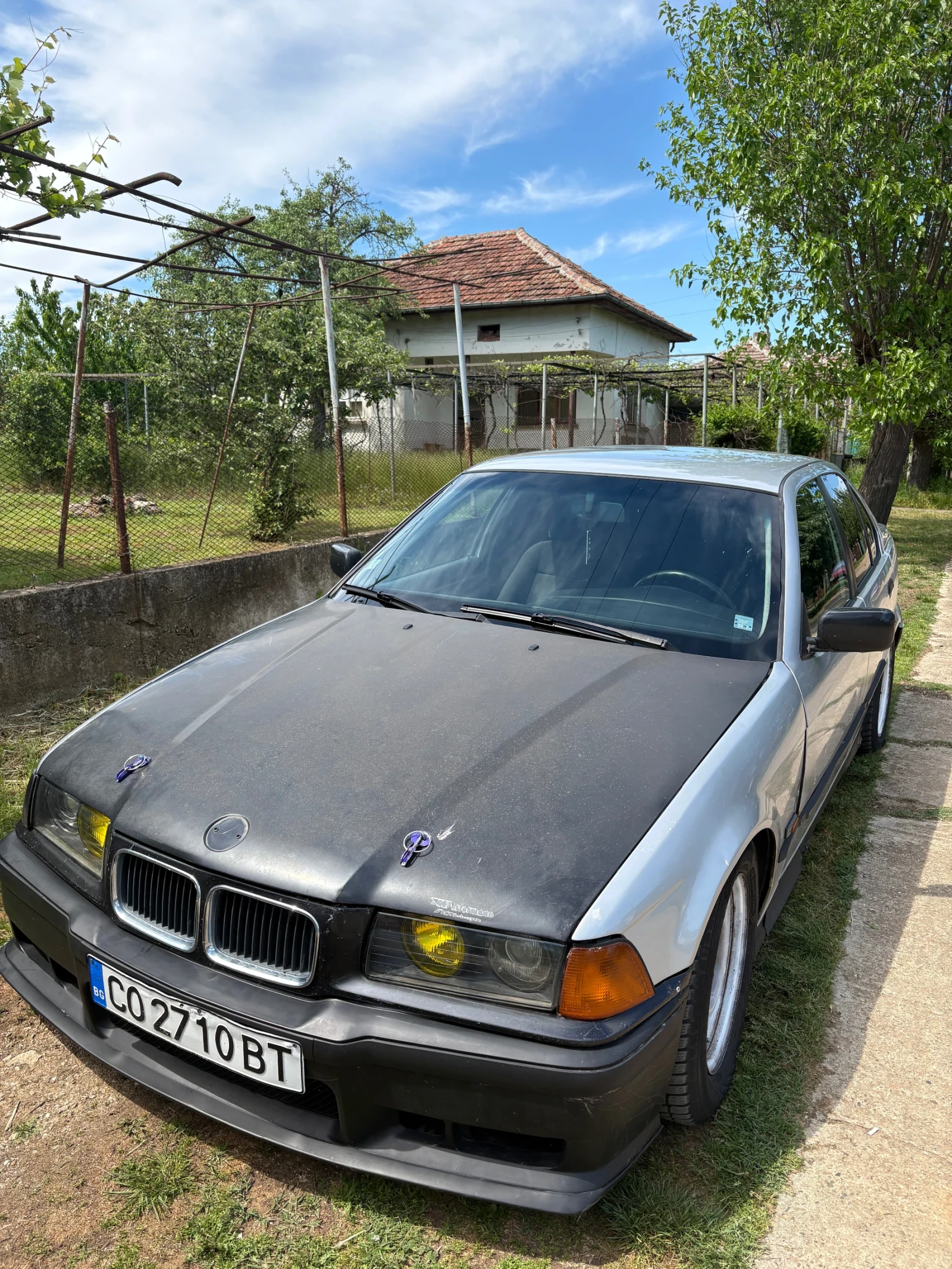 BMW 325