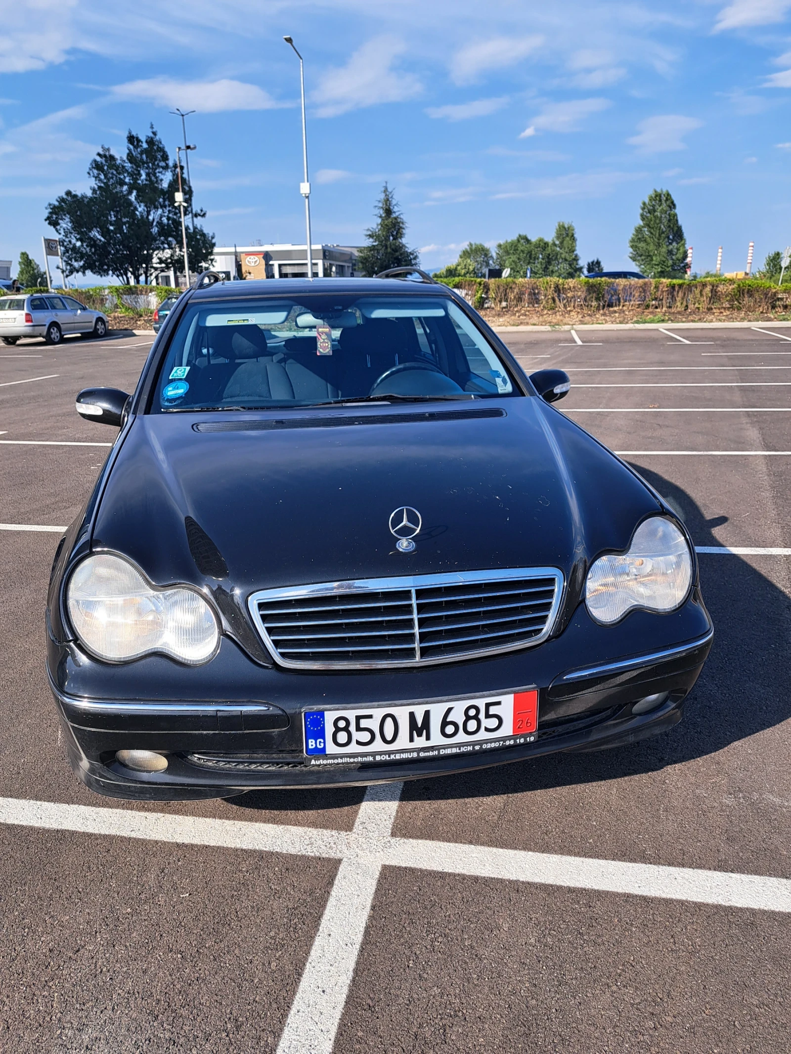 Mercedes-Benz C 220 Avantgarde, снимка 7 - Автомобили и джипове - 55304140