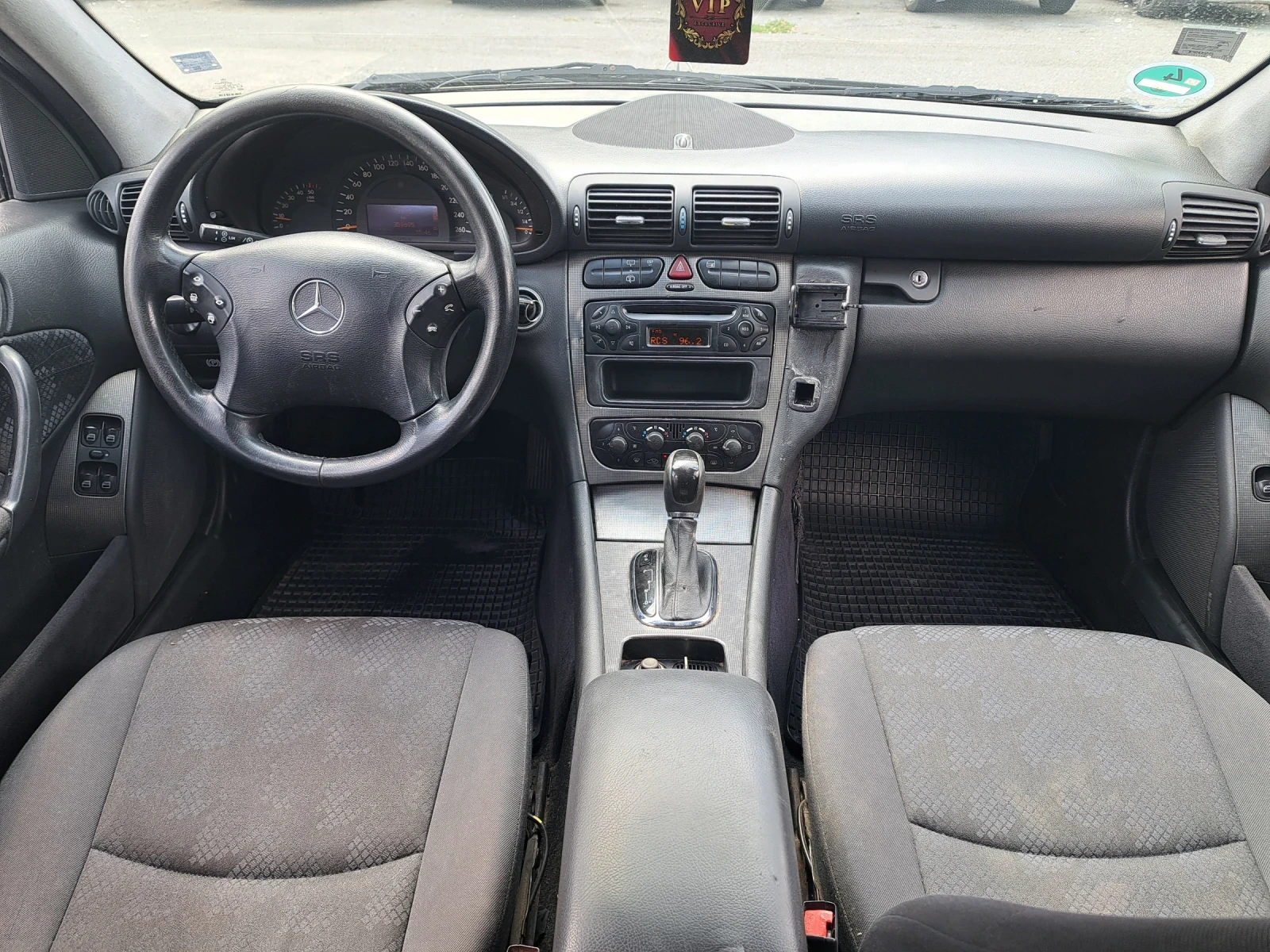 Mercedes-Benz C 220 Avantgarde, снимка 9 - Автомобили и джипове - 55398931