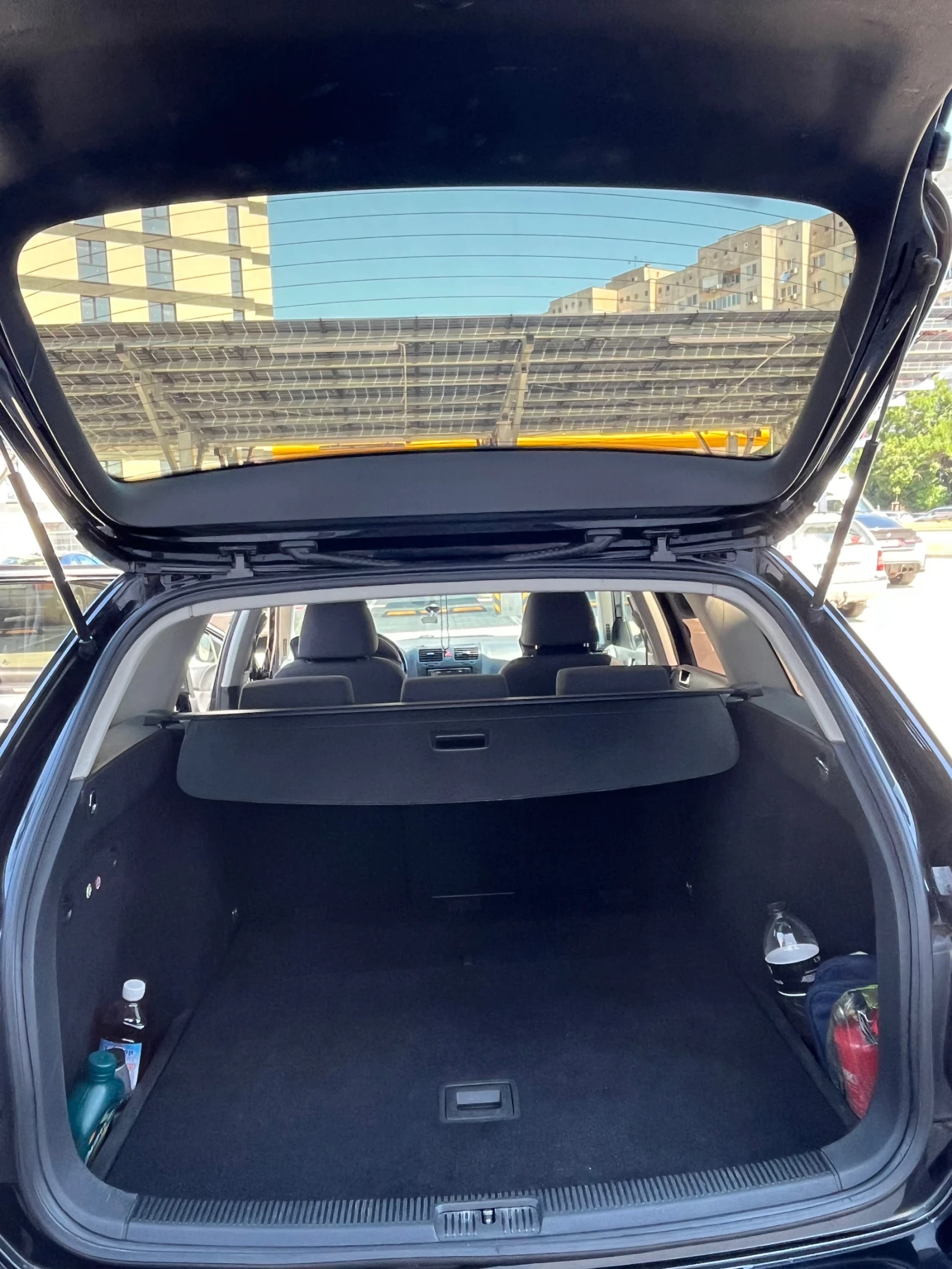 VW Golf Variant 1.9 TDI, снимка 8 - Автомобили и джипове - 55434986