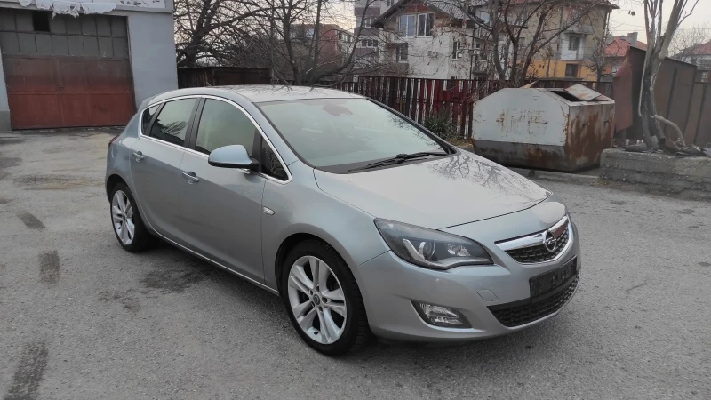 Opel Astra 1.7CDTI, снимка 3 - Автомобили и джипове - 49261491