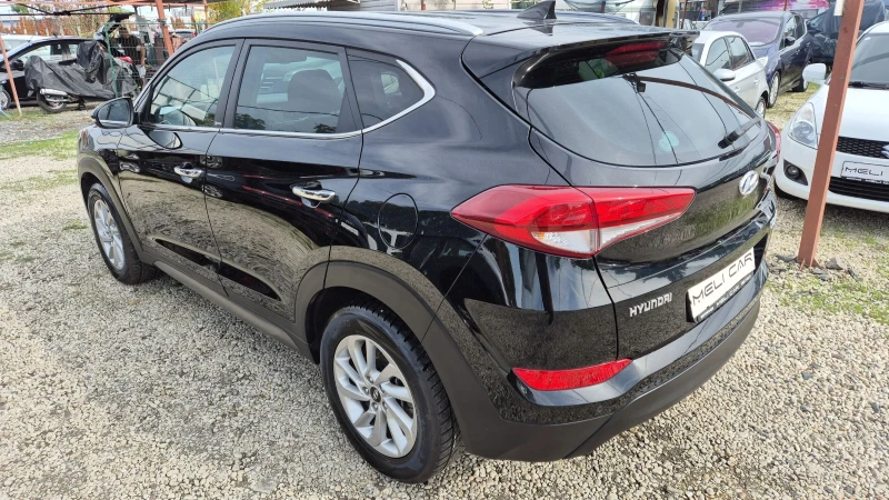 Hyundai Tucson 1.7CRDI НАВИ КАМЕРА КАПАРИРАН , снимка 5 - Автомобили и джипове - 47614796