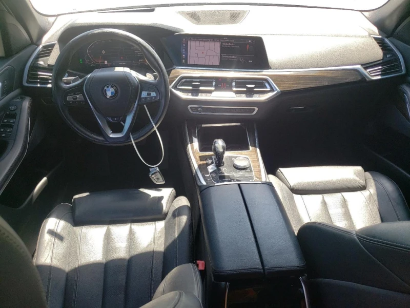 BMW X5 4.0i/Панорама/Head up/Дистроник, снимка 7 - Автомобили и джипове - 48951445