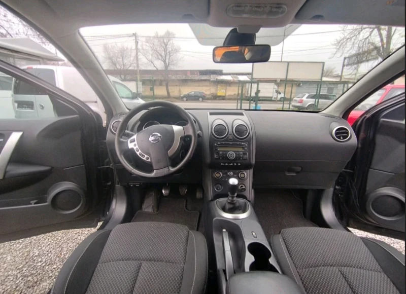 Nissan Qashqai 1, 6 dizel, снимка 7 - Автомобили и джипове - 52884227