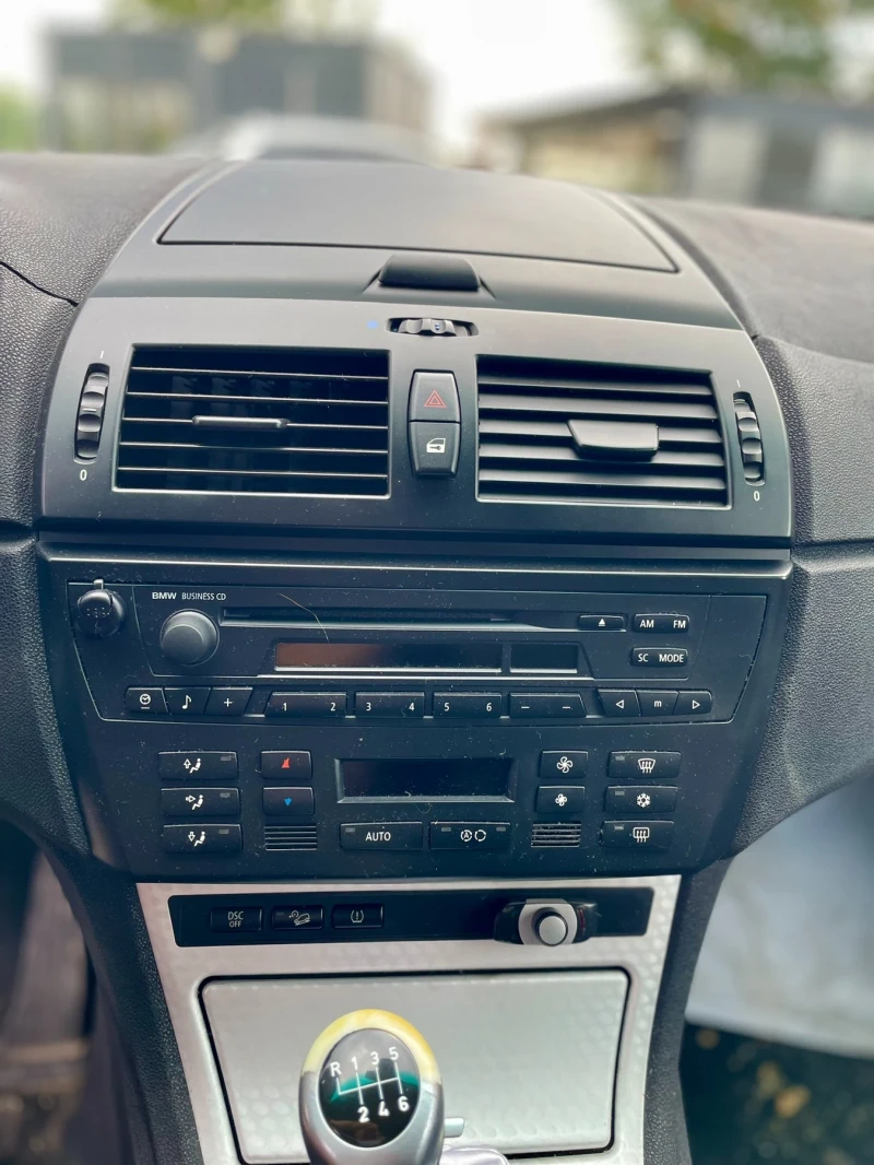 BMW X3, снимка 12 - Автомобили и джипове - 52790657