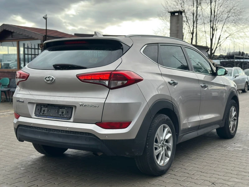Hyundai Tucson / 1.7D / 116 HP / PODGREV / NAVI / LANE ASSIST /, снимка 5 - Автомобили и джипове - 53034413
