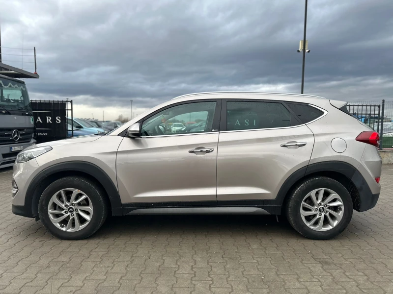 Hyundai Tucson / 1.7D / 116 HP / PODGREV / NAVI / LANE ASSIST /, снимка 2 - Автомобили и джипове - 53034413