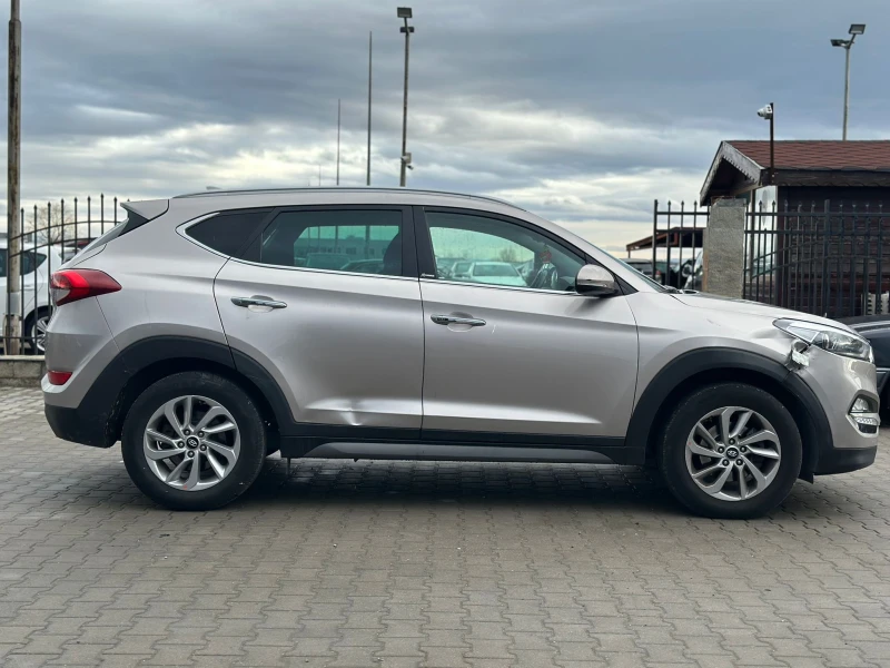 Hyundai Tucson / 1.7D / 116 HP / PODGREV / NAVI / LANE ASSIST /, снимка 6 - Автомобили и джипове - 53034413