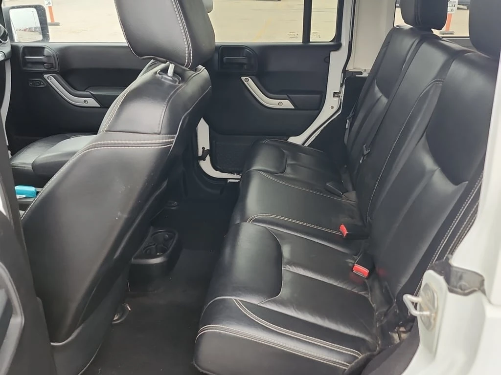 Jeep Wrangler * SAHARA * CARFAX *    | Mobile.bg   11