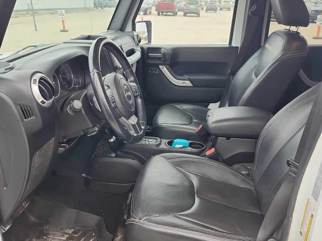 Jeep Wrangler * SAHARA * CARFAX * БЕЗ ПЪРВОНАЧАЛНА ВНОСКА - изображение 5