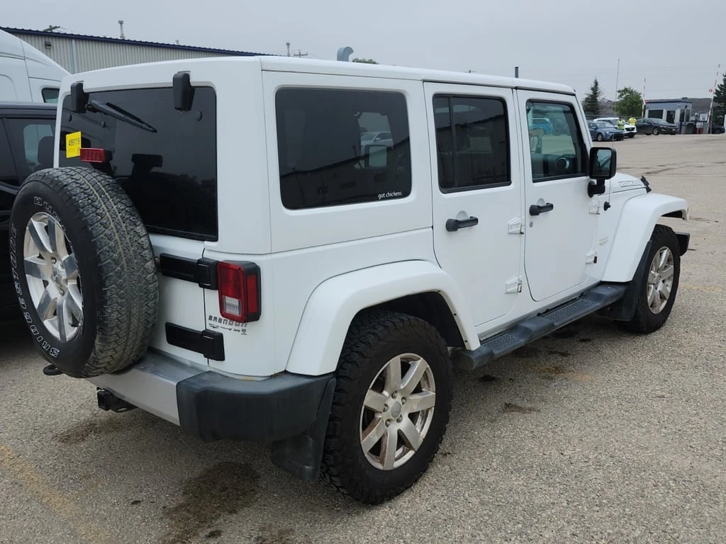 Jeep Wrangler * SAHARA * CARFAX * БЕЗ ПЪРВОНАЧАЛНА ВНОСКА - изображение 3