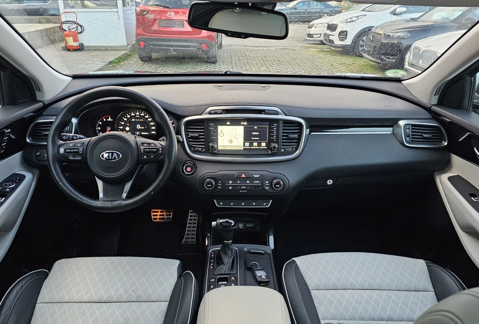 Kia Sorento 2.2 CRDI AWD Platinum 7 места CarPlay Ininity  - изображение 10