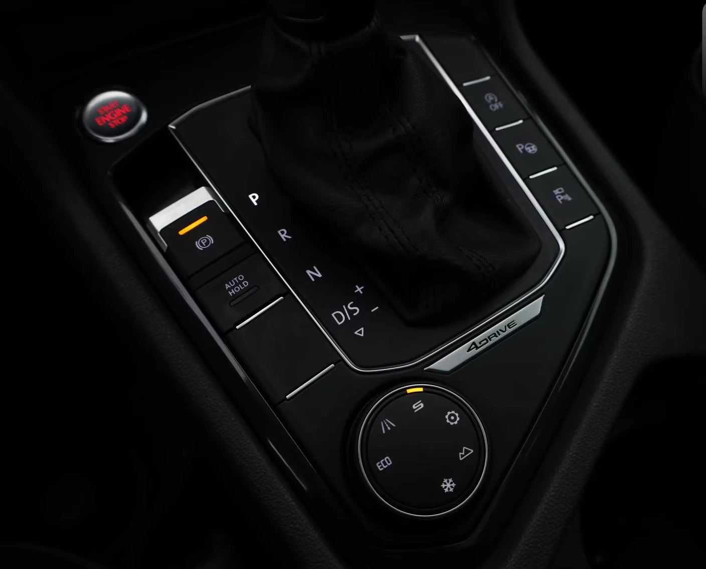 Seat Tarraco EXCELLENCE/190HP/4X4/PANO/360/BEATS/MEMO/DSG/874g, снимка 12 - Автомобили и джипове - 53709621