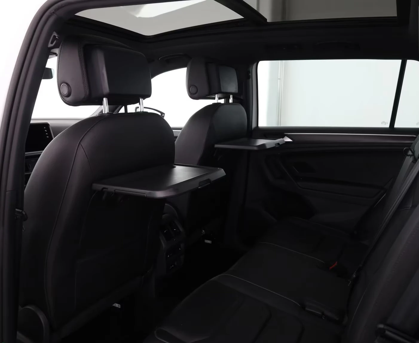 Seat Tarraco EXCELLENCE/190HP/4X4/PANO/360/BEATS/MEMO/DSG/874g, снимка 14 - Автомобили и джипове - 53709621