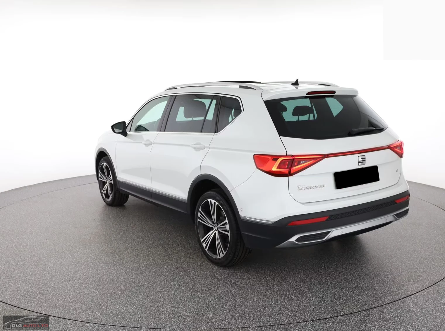 Seat Tarraco EXCELLENCE/190HP/4X4/PANO/360/BEATS/MEMO/DSG/874g - изображение 4