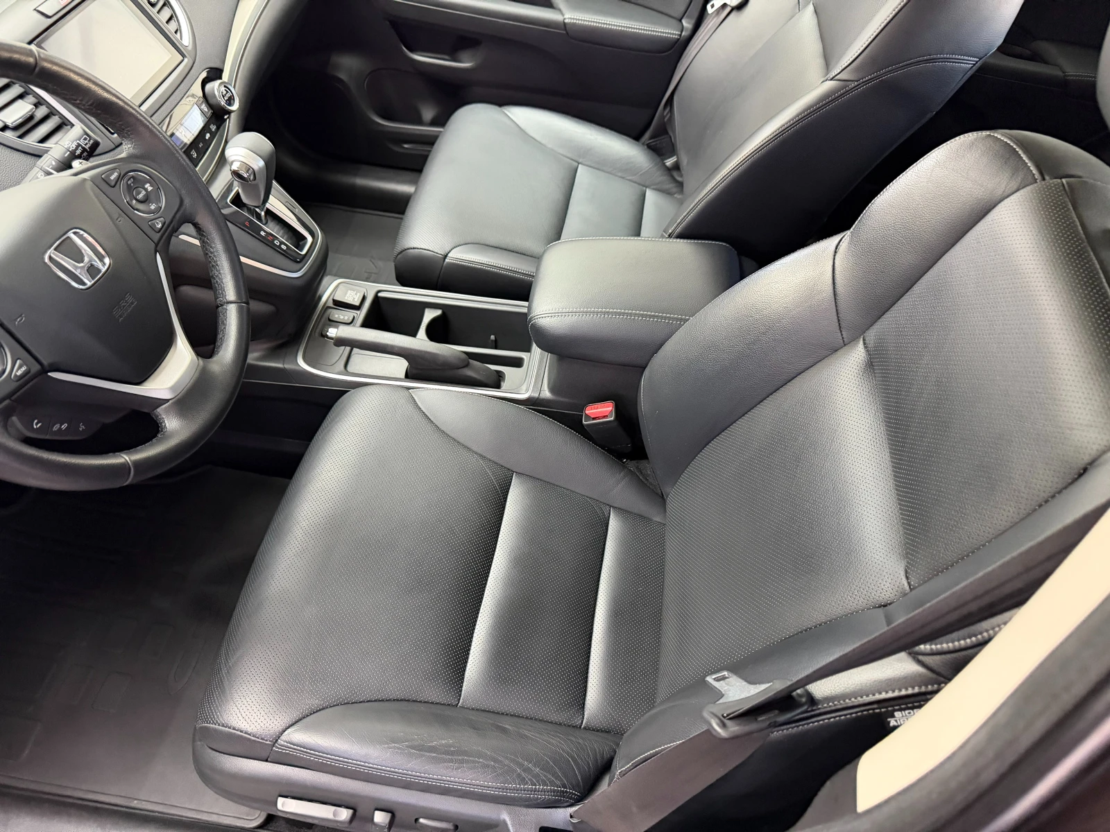 Honda Cr-v 2.0i* Executive 4WD* ПЪЛНА СЕРВИЗНА ИСТОРИЯ В ХОНД, снимка 7 - Автомобили и джипове - 53975609