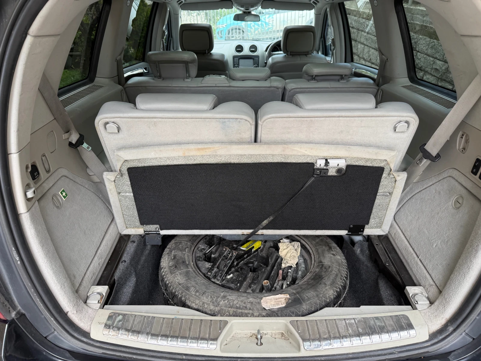 Mercedes-Benz GL 420, снимка 8 - Автомобили и джипове - 54392787