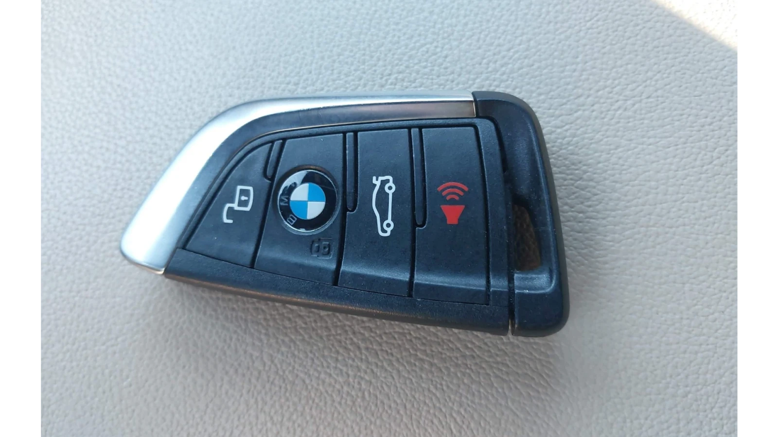 BMW X3 XDRIVE30I, снимка 12 - Автомобили и джипове - 54413269