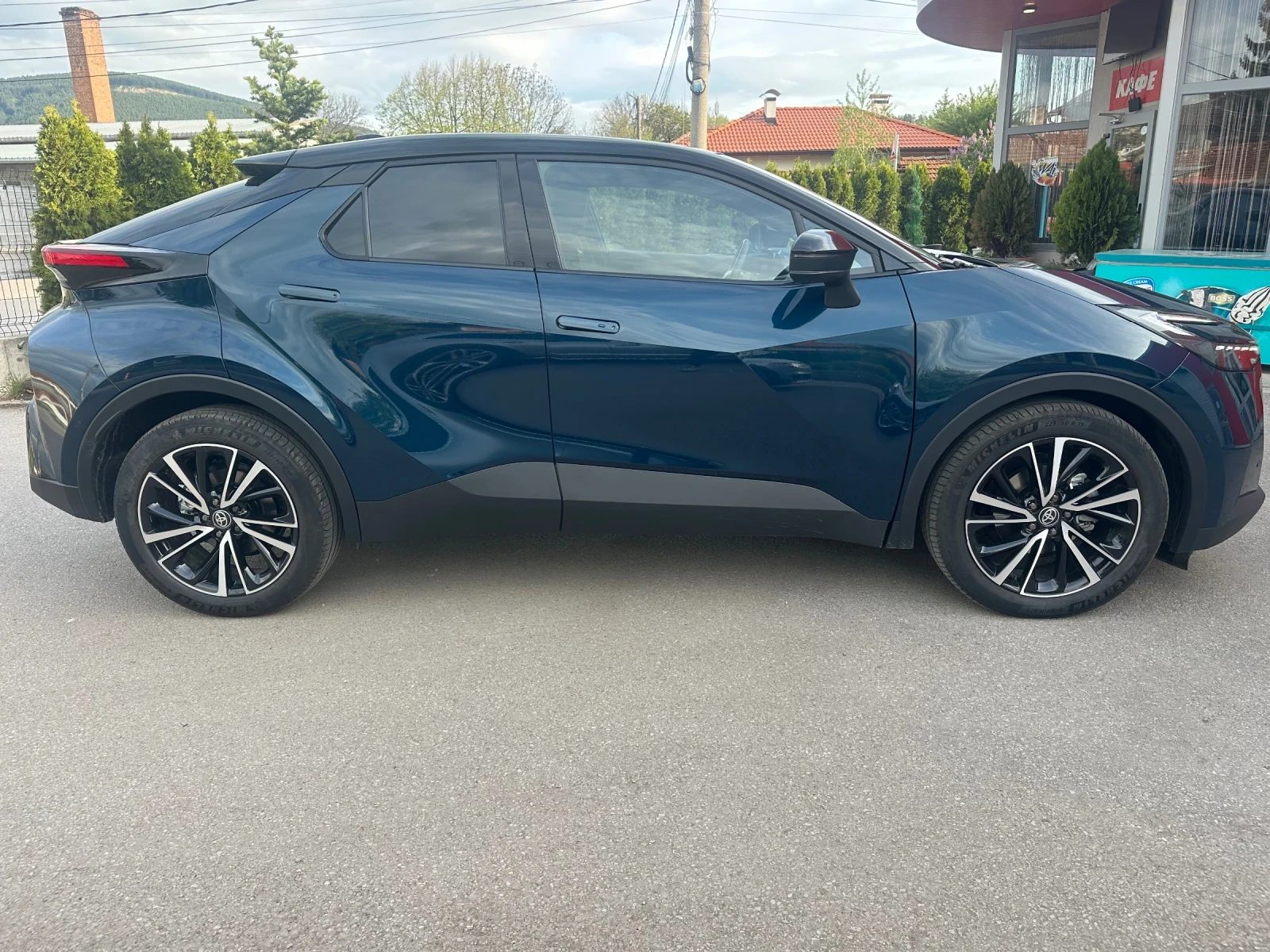 Toyota C-HR 1.8 Hybrid | Mobile.bg � ����������� 5